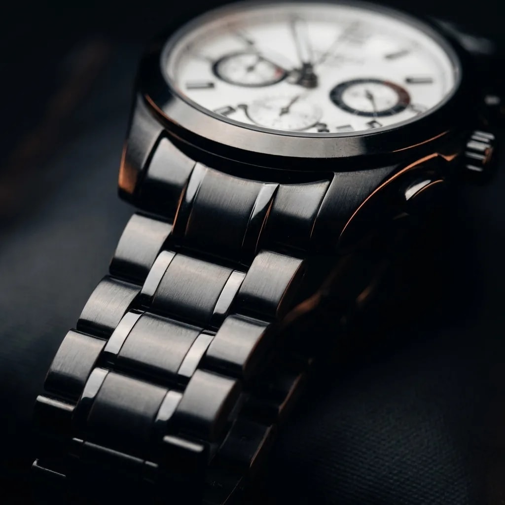 Tissot Black — strap detail